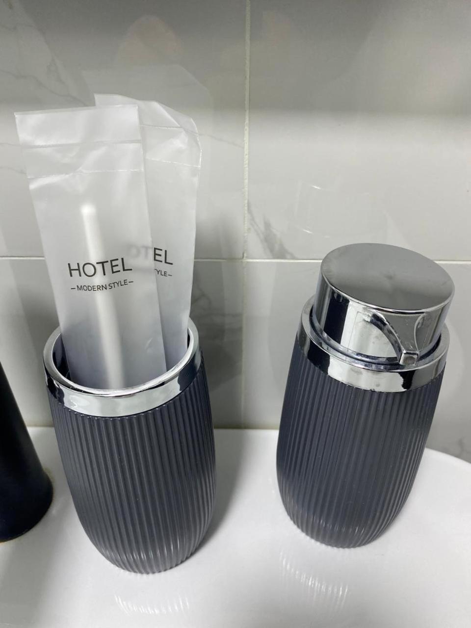 קוטאיסי Hotel Varla מראה חיצוני תמונה