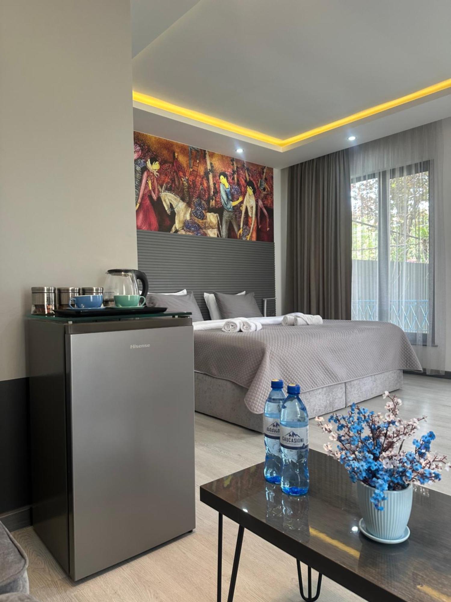 קוטאיסי Hotel Varla מראה חיצוני תמונה